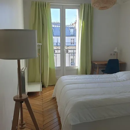 Flexliving - - Voltaire Parigi
